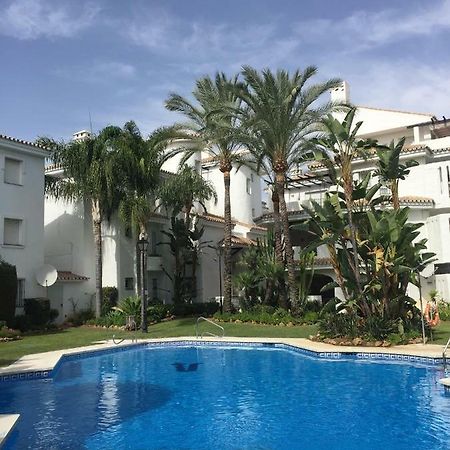 Beautiful 2 Bedroom Apartment @ Puerto Banus! Marbella Exteriör bild