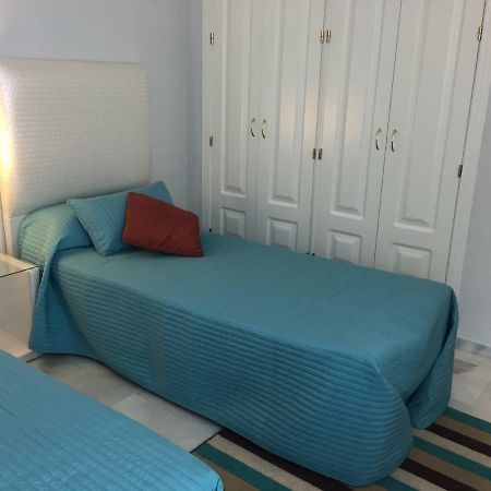 Beautiful 2 Bedroom Apartment @ Puerto Banus! Marbella Exteriör bild