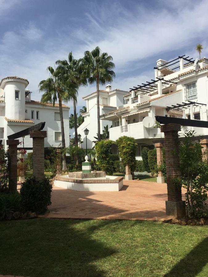 Beautiful 2 Bedroom Apartment @ Puerto Banus! Marbella Exteriör bild