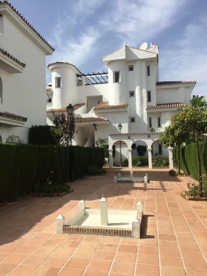 Beautiful 2 Bedroom Apartment @ Puerto Banus! Marbella Exteriör bild